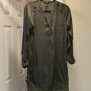 H&M olive tunic